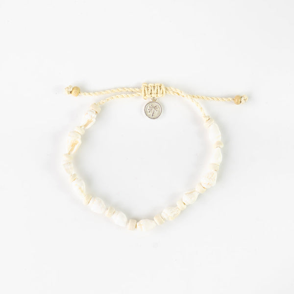 Small white shell bracelet